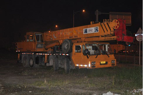 150T吊车